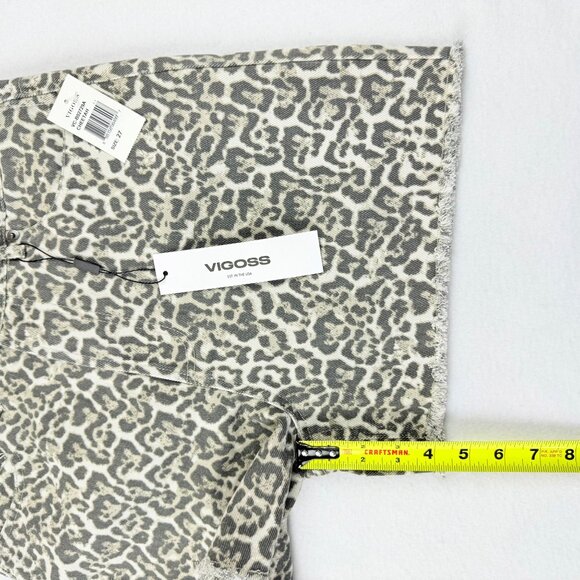 Vigoss Women's Frayed Hem Tan Cheetah Print Ace Cut off Denim Shorts Size 27 NWT - Picture 9 of 11